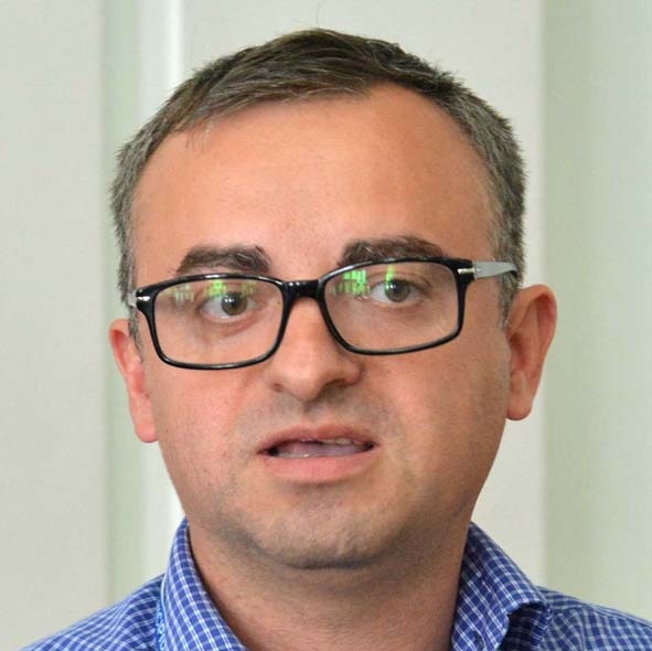 Marius Mos, Executive Director International Funded, Oradea City Hall